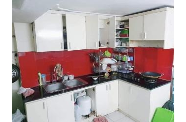 Tin không! Nhà văn Quán 34m2, 2,5 tỷ, ô tô 5m, ngõ rộng.